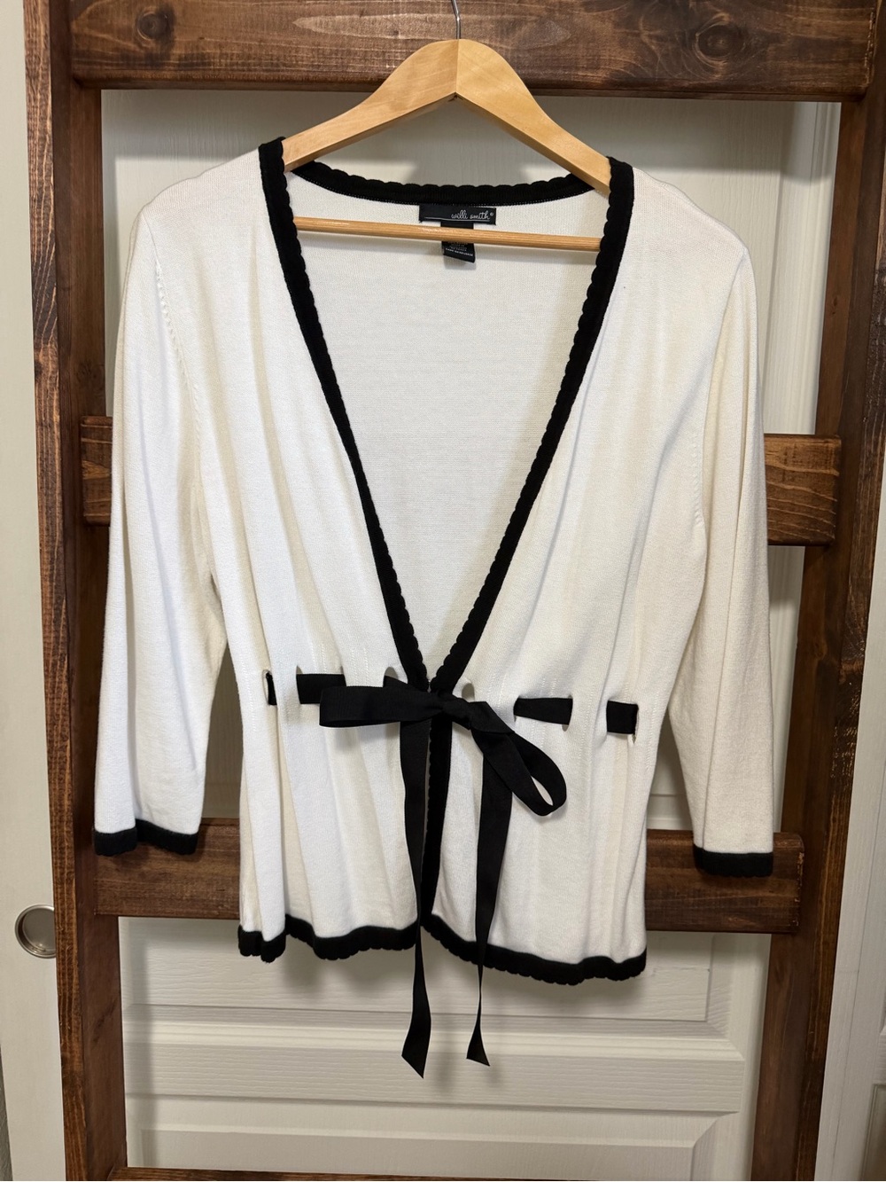 Willi Smith White Cardigan with Black Trim and Tie